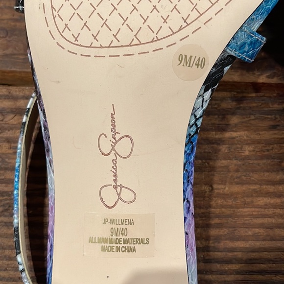 JESSICA SIMPSON WILLMENA SNAKE PRINT STRAPPY HEELED SANDALS - Picture 13 of 13